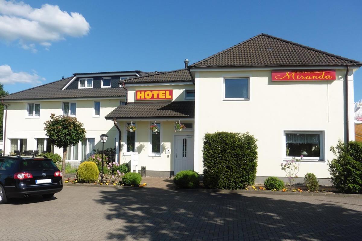 Hotel & Restaurant Miranda Siek Екстериор снимка